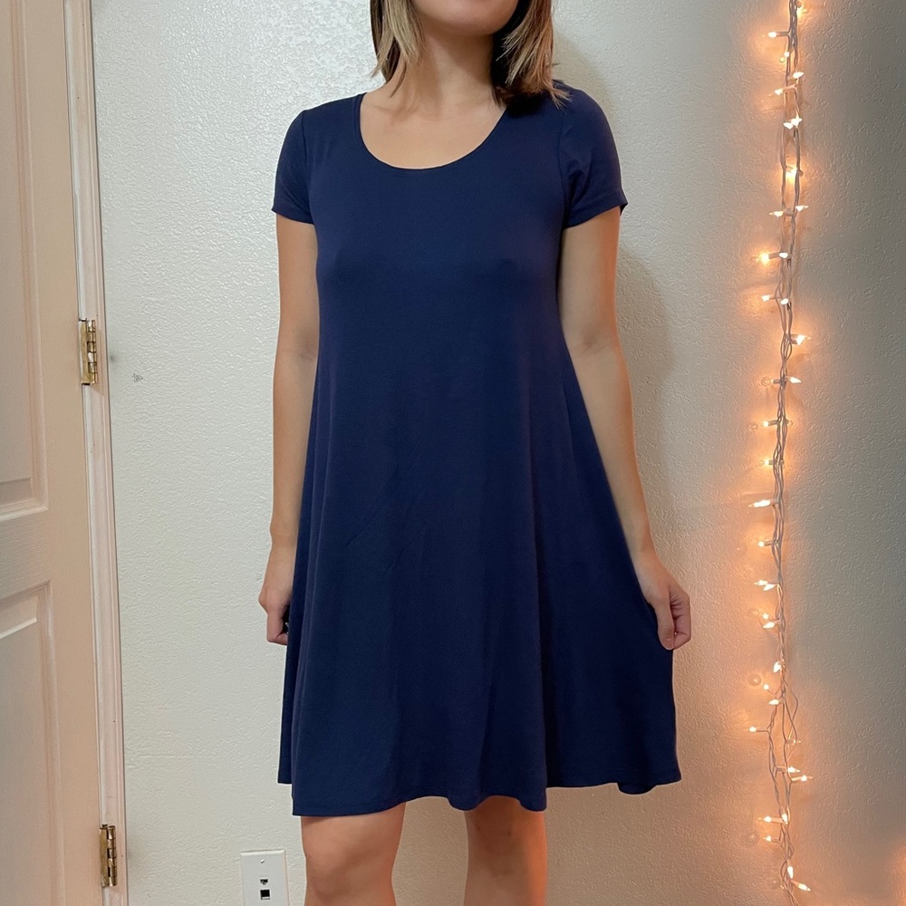 Ambiance: navy blue t-shirt dress